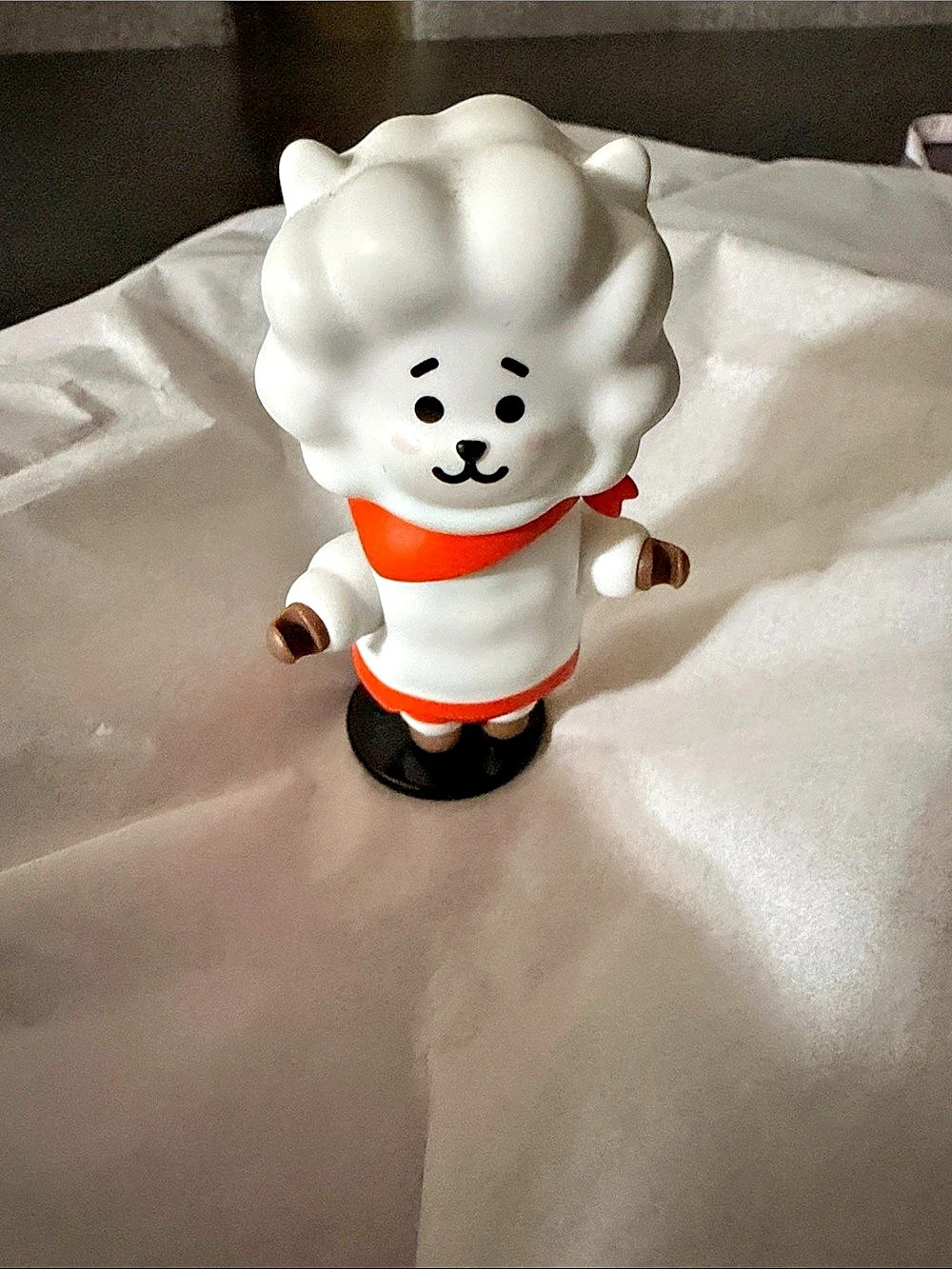 BT21 Interactive Toy RJ Figure White & Red - Picture 2 of 10